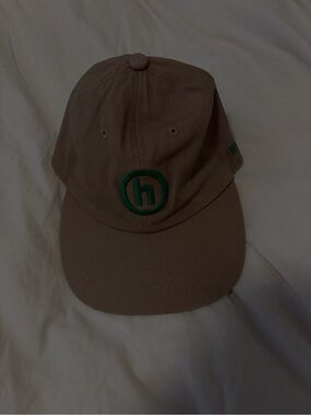 Hidden NY Cap